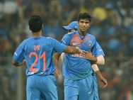 ஒரே தொடரில் எங்கேயோ போய்விட்ட சாஹல், வாஷிங்டன் சுந்தர்!