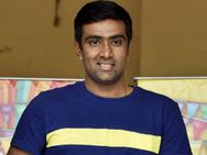 இன்னும் நிறைய இருக்கு ப்ரோ.. பத்ம பூஷன் விருது பெற்ற டோணியை அஸ்வின் எப்படி வாழ்த்தினார் தெரியுமா?