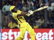 ஒத்தையில் நின்ற பிராவோ.. மொத்தமாக வந்த மும்பை.. வாவ் வாட்டே மேட்ச்!