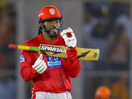 நான் பேச மாட்டேன்.. என் ரெக்கார்ட் பேசும்.. பெங்களூர் அணியை சீண்டிய கிங் கெயில்!