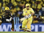 போராட்டங்களுக்கு நடுவே 5 விக்கெட் வித்தியாசத்தில் கொல்கத்தாவை வீழ்த்தியது சென்னை சூப்பர் கிங்ஸ்!!