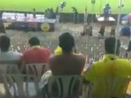 ரணகளத்திலும்.. போட்டியைப் பார்க்க சேப்பாக்கம் மைதானத்திற்கு வந்து சேர்ந்த ரசிகர்கள்!