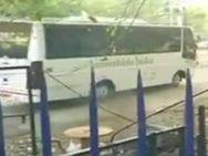 அம்பயர் எங்க பாஸ்.. காவிரியால் நடுவர்களை மறந்த ஐபிஎல் நிர்வாகம்.. தாமதமாக போடப்பட்ட டாஸ்