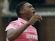 போடு லுங்கி டான்ஸ்.. காயத்தால் அவதிப்படும் தீபக் சாஹர்.. சிஎஸ்கேவில் இணையும் லுங்கிசனி கிடி!