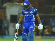 சிஎஸ்கே சாதனையை மும்பை முறியடித்தது... ஆனால் சிஎஸ்கே ரசிகர்கள் ஹேப்பி அண்ணாச்சி!