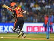 118 ரன்களுக்கு சுருண்டது ஹைதராபாத்... 87 ரன்களுக்கு மூட்டைக் கட்டியது மும்பை!