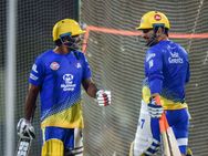 தோனியின் பாராட்டை பெற்றார்.... இதைவிட பெரிய தகுதி என்ன வேண்டும்... ராயுடுவின் ராயல் கம்பேக்!