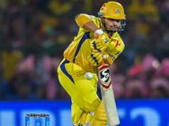 ஐபிஎல்லில் சின்ன தல சுரேஷ் ரெய்னா செய்த சாதனைகளை கேட்டால் வாய் பிளக்கும்!