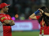 நடிகை பிரீத்தி ஜிந்தாவுடன் மோதல்.... பஞ்சாப் அணியில் இருந்து சேவாக் விலகுகிறார்!