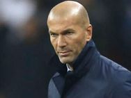 சாம்பியன்ஸ் லீக் கோப்பை வென்ற சில நாட்களில்.... ரியல் மாட்ரிட் கோச் ஜிதானே திடீர் விலகல்!