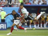 மாறி மாறி கோல்.... அர்ஜென்டினாவை 4-3 என வென்றது... காலிறுதிக்கு முன்னேறியது பிரான்ஸ்!