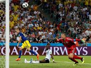 வாவ்.. கடைசி நொடியில் ஜெர்மனி காட்டிய அதிரடி.. 2-1 கோல் கணக்கில் ஸ்வீடனை வீழ்த்தியது