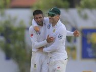 126 ரன்களுக்கு சுருண்ட தென்னாபிரிக்கா...... ஒரே நாளில் 13 விக்கெட்கள் சரிவு..