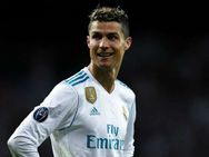 கிளப் மாறுகிறார் ரொனால்டோ..... ரியல் மாட்ரிட் அணியில் இருந்து ஜூவன்டஸ் செல்கிறார்!