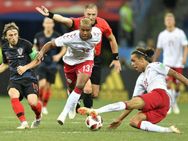 115 நிமிடங்கள் மொக்கை போட்டன.... ஷூட்அவுட்டில் பரபரப்பு... 3-2 என டென்மார்க்கை வென்றது குரேஷியா!