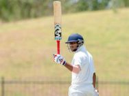 282 ரன்கள் விளாசினார் பவன் ஷா..... புதிய சாதனை படைத்தார்!