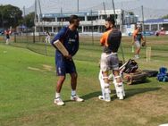 அந்த நாள் ஞாபகம்... நெஞ்சிலே வந்ததே நண்பனே... கோஹ்லியை சந்தித்த வருண் சோப்ரா!