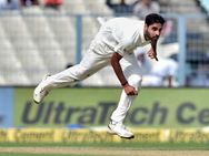 கடைசி இரண்டு டெஸ்ட்... வலியில் இருந்து மீளவில்லை.. புவனேஸ்வர் குமார் விளையாட மாட்டார்!