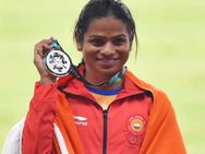 தடகளத்தில் வெள்ளி வென்ற டுட்டீ சந்த்துக்கு 1.5கோடி பரிசு.. ஒடிசா முதல்வர் அறிவிப்பு