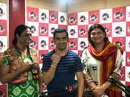 “மனிதனாக” ரக்ஷா பந்தன் கொண்டாடிய கவுதம் கம்பிர்...திருநங்கைகள் அன்பை சகோதரனாக ஏற்றார்