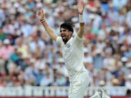 ஒரே ஓவரில் இஷாந்த் 3 விக்கெட்கள் வீழ்த்திய ரகசியம்.. காரணம் கவுன்டி போட்டிகளில் ஆடிய அனுபவம்!