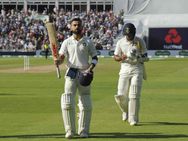 இந்திய பேட்டிங் சொதப்பல்.... தனியாளாக விளையாடினார் கோஹ்லி...இங்கிலாந்தில் முதல் சதம்!