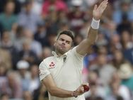 மெக்கிராத்தின் அதிக விக்கெட் சாதனையை முந்த கடைசி நொடி வரை தவித்த ஆண்டர்சன்