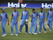 ஹாங்காங் அணிக்கே திணறினாலும் மனசு விட மாட்டேங்குதே… பாகிஸ்தானை இந்தியா ஜெயிச்சுருமா?