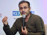 ரோஹித்த ஓபனிங் இறக்குங்க.. ப்ரித்வி-ய உட்கார வைங்க.. சேவாக் புது வியூகம்