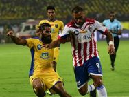 தோல்வியே சந்திக்காத ஜாம்ஷெட்பூர் - கேரளா ப்லாஸ்டர்ஸ் மோதும் போட்டி.. யாருக்கு வெற்றி?