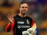 தோனிக்கு 80 வயசாகி வீல்சேர்-ல இருந்தாலும் என் டீம்ல இடம் உண்டு- தெ.ஆப்பிரிக்க வீரர் அதிரடி