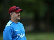 எங்க அதிரடி பேட்டிங்கை சமாளிக்க முடியாமல் பும்ரா, புவியை கூப்பிட்டு இருக்காங்க - வெ.இண்டீஸ் கோச்