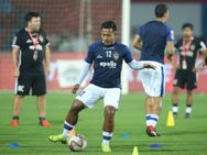 போன வருஷம் சாம்பியன்.. இந்த வருஷம் பிளே-ஆஃப் போறதே சந்தேகம் தான்.. அபாய கட்டத்தில் சென்னை மச்சான்ஸ்