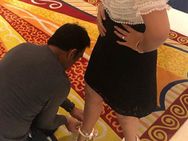 தோனியை அவமானப்படுத்துறீங்களா? சாக்ஷி தோனியை திட்டித் தீர்த்த ரசிகர்கள்.. வீடியோவால் வந்த வினை