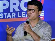 எங்க ஆளு கோலியை கலாய்க்கிறியா? ஆஸி. அணி பயிற்சியாளருக்கு ரெய்டு விட்ட கங்குலி, கவாஸ்கர்