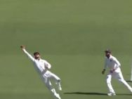 Ind vs Aus : எகிறி குதித்து.. ஒற்றைக் கையில் “கிளாசிக் கேட்ச்” பிடித்த கோலி!!
