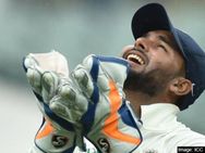 Ind vs Aus : அசர வைத்த ரிஷப் பண்ட்!! ஏபி டி வில்லியர்ஸ்-இன் உலக சாதனையை சமன் செய்தார்