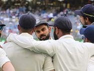 Ind vs Aus : என்னத்த சொல்றது? டிஆர்எஸ் ரிவ்யூவுக்கும் கோலிக்கும் ஏணி வைச்சா கூட எட்டாது!!