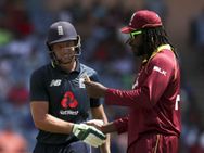 ஒரே போட்டி.. ஏராளமான சாதனைகள்.. வாயை பிளக்க வைத்த இங்கிலாந்து - வெ.இண்டீஸ் அணிகள்!