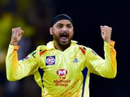 தமிழன் அன்பாலும் ஆசியாலும் கண்கலங்கினேன்… மனமுருகிய நம்ம ஊரு நாயகன்