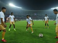 ISL 2019 : புனே அணியை வீழ்த்தி கெத்து காட்டுமா மும்பை அணி?
