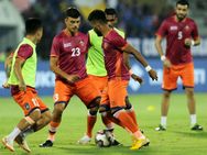 ISL 2019 : மும்பை அணியால் 6 கோல் அடிக்க முடியுமா? பரபரப்பான நிலையில் கடைசி அரையிறுதி ஆட்டம்!