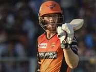 சும்மாயில்ல.. ஒரு வருஷம்.. ! திரும்ப வந்துட்டேன்னு சொல்லு... சாதனை படைத்த வார்னர்