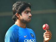 டி20யில் சரியா வாய்ப்பு தரலை.. ஒருநாள் தொடர்-ல கொடுப்பீங்களா? வெயிட்டிங்கில் விஜய் ஷங்கர்!