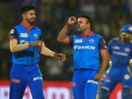 என்ன கேப்டன்.. இப்படி பண்ணிட்டீங்க.. அவங்க 2 பேருக்கும் 4 ஓவர் கொடுத்துருக்கலாமே!