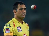 CSK vs SRH: டாஸ் வென்ற சென்னை பவுலிங்… பேட் செய்யாததற்கு புதிய காரணம் சொன்ன தோனி