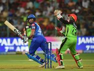 அட.. போங்கப்பா…!! இந்த மேட்சிலும் தோற்ற கோலியின் பெங்களூரு.. 4 விக். வித்தியாசத்தில் வென்ற டெல்லி