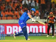 SRH vs DC: தொடக்க விக்கெட்டுகள் இழப்பு... முன்ரோ, ஸ்ரேயாஸ் அபாரம்... 155 ரன்கள் எடுத்த டெல்லி