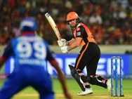 ஆரம்பம் சூப்பர்.. அப்புறம் சறுக்கல்… யாருக்கு வெற்றி? டெல்லி இலக்கை தடுமாறி துரத்தும் ஹைதராபாத்