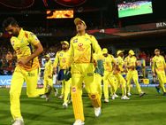 நான் வந்துட்டேன்னு சொல்லு..! களத்தில் தல தோனி.. விசில் சத்தத்தால் விண் அதிர்ந்த சேப்பாக்கம்